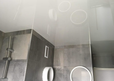 plafond tendu salle de bain